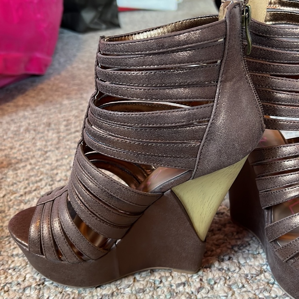 Strappy Bronze Ankle Wedges - Picture 2 of 4